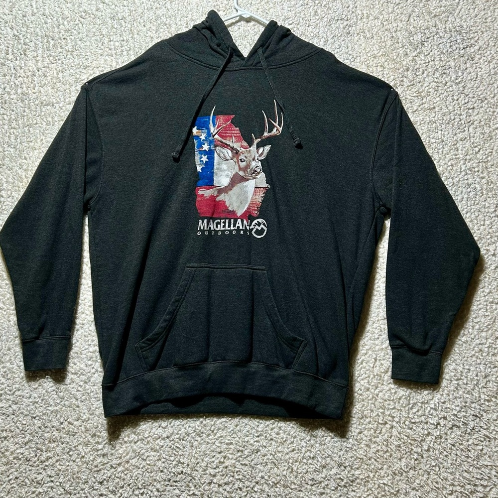 Magellan Outdoors  Men’s XXL Black Hoodie Hunting Outdoors Sweatshirt Deer GA